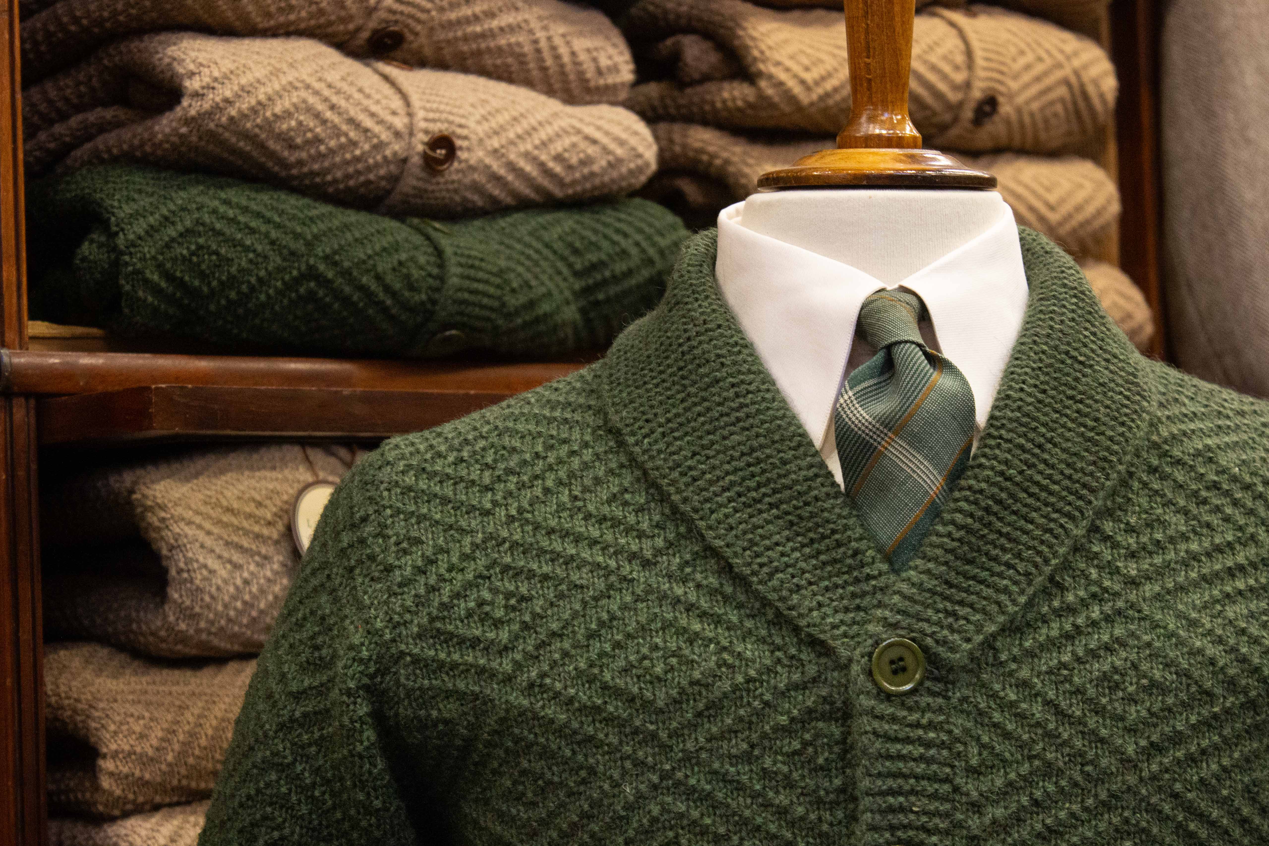 The Laggarsvik shawl collar cardigan is now available online in