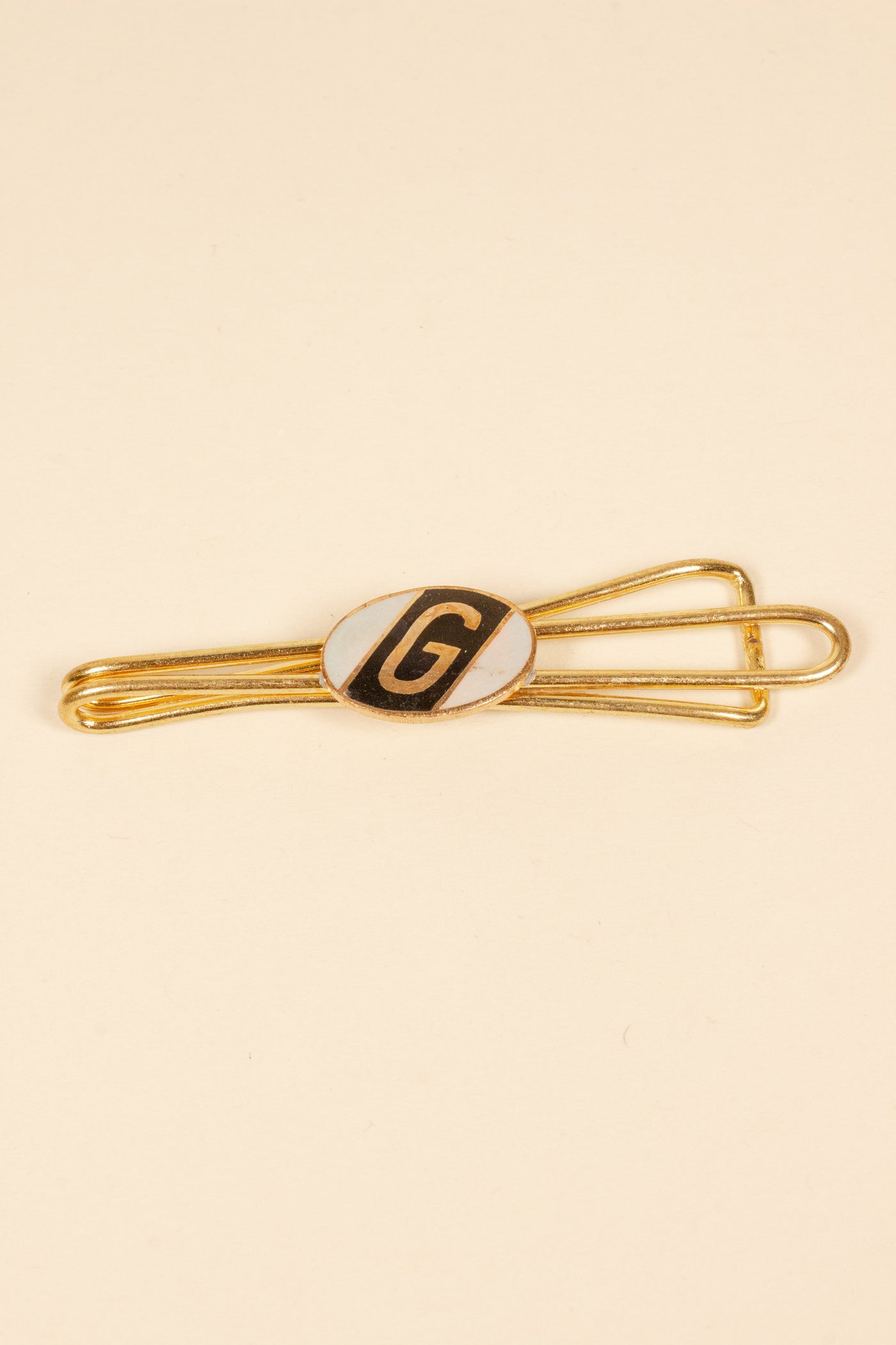 1930/1940s ENAMELED NEW OLD STOCK BRASS TIE CLIPS WITH INITIAL, LETTER "G"