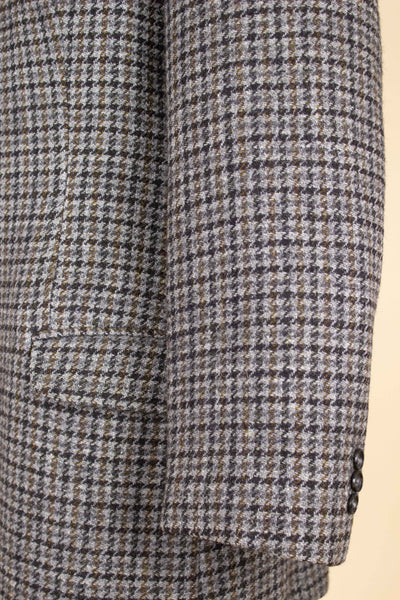 NORWEGIAN 1950S/1960S GREY HARRIS TWEED HOUNDSTOOTH JACKET BY PIONÉR. SIZE CA EU 54-56