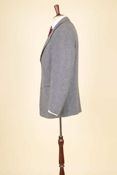 SWEDISH 1940S GREY HOUNDSTOOTH TWEED JACKET BY PUBSON. SIZE CA EU 48