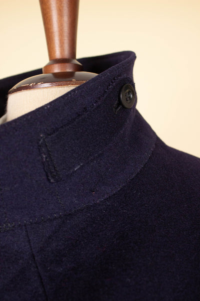 SWEDISH 1930S/1940S DARK BLUE HEAVYWEIGHT PEACOAT. SIZE CA EU 46-48