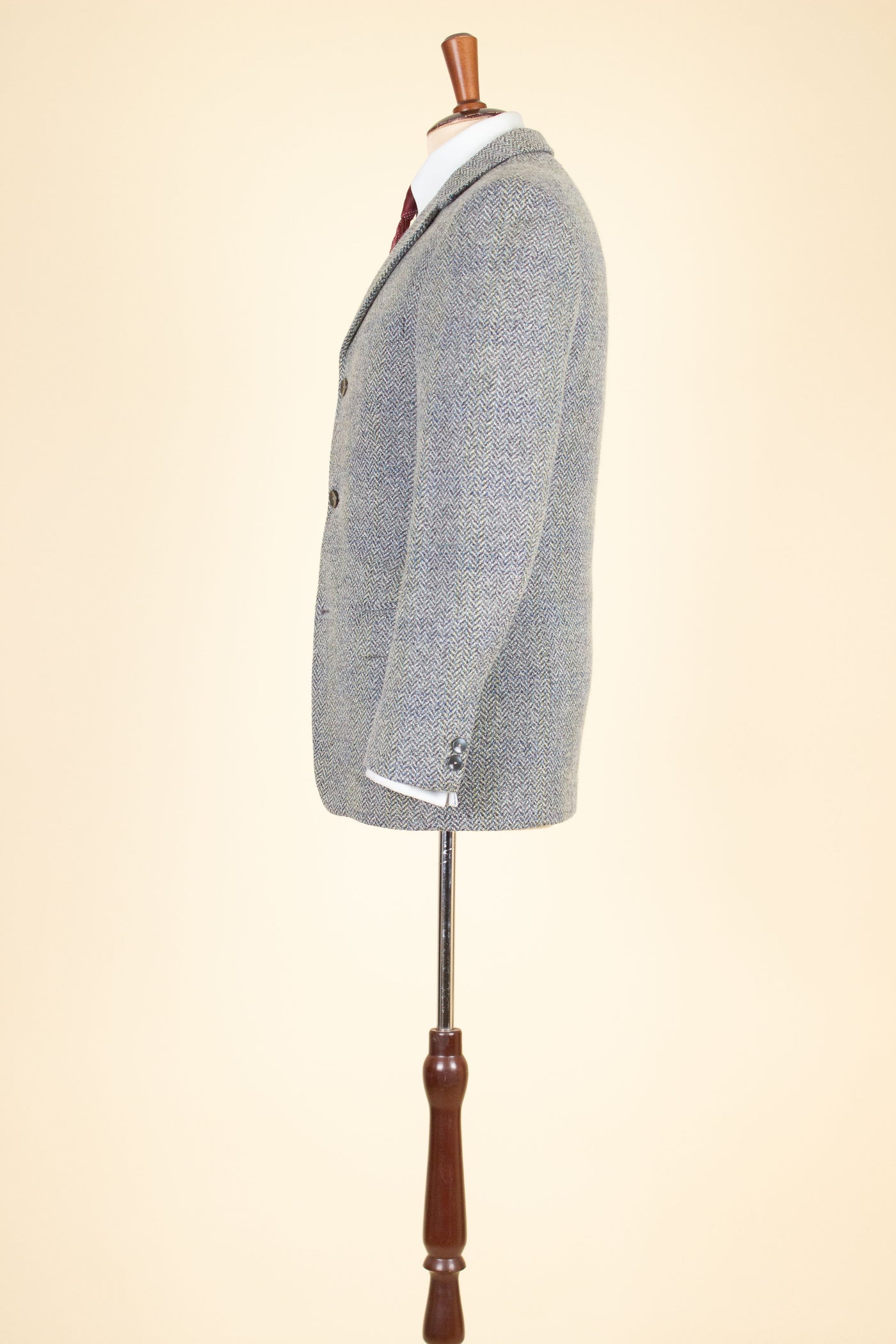 SWEDISH 1950S MULTICOLOURED HERRINGBONE TWEED JACKET BY FUNK. SIZE CA EU 44