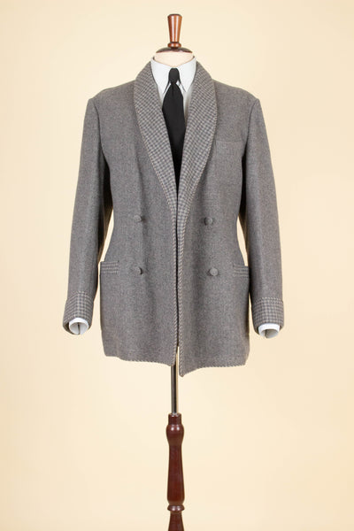 SWEDISH 1940S/1950S GREY SMOKING JACKET BY CARL AXEL. SIZE CA EU 50