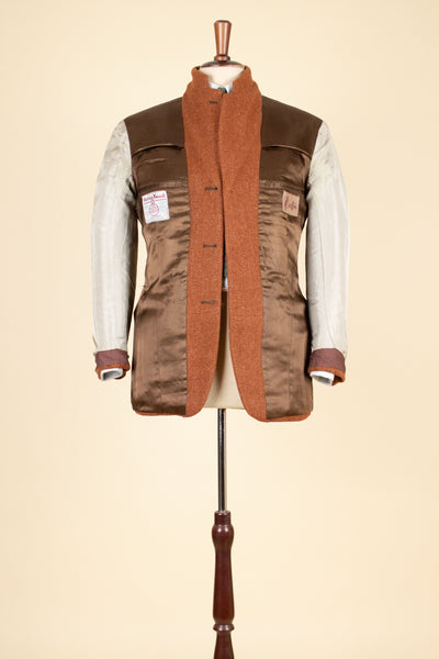 SWEDISH 1950S RUST BROWN HERRINGBONE HEAVYWEIGHT HARRIS TWEED JACKET BY BESTON. SIZE CA EU 46.