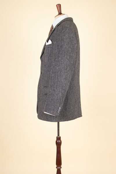 SWEDISH 1950S GREY HERRINGBONE HARRIS TWEED SINGLE BREASTED JACKET. SIZE CA EU 54