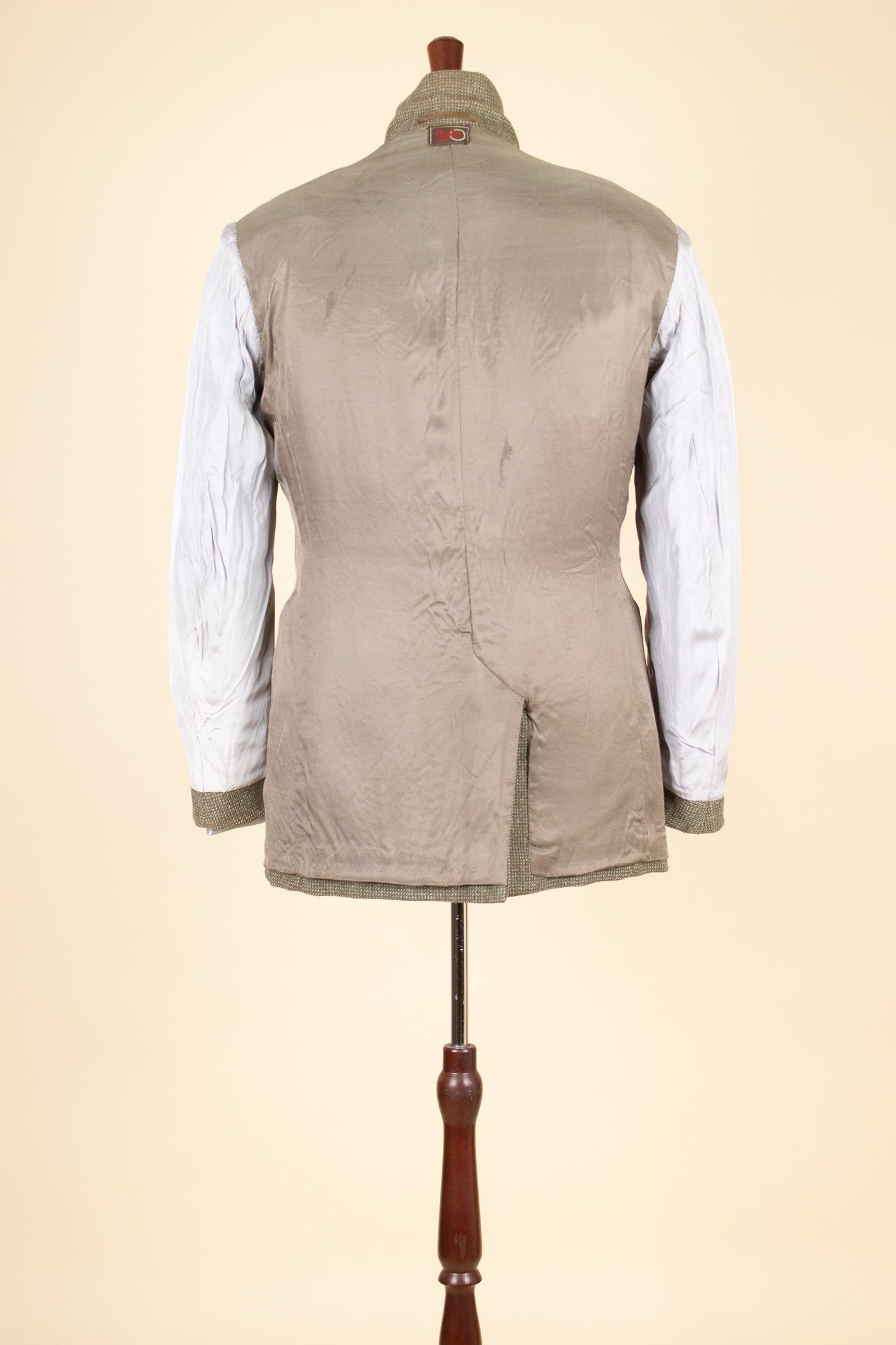 SWEDISH 1940S GREEN AND BROWN SINGLE BREASTED TWEED JACKET BY DAKO KLÄDER. SIZE CA EU 46-48