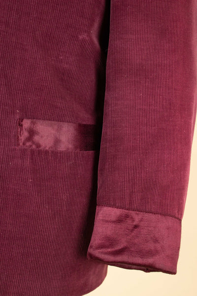 SWEDISH 1940S DARK RED CORDUROY AND SILK SHAWL COLLAR SMOKING JACKET. SIZE CA EU 50