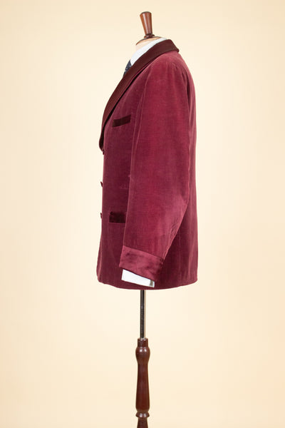 SWEDISH 1940S DARK RED CORDUROY AND SILK SHAWL COLLAR SMOKING JACKET. SIZE CA EU 50