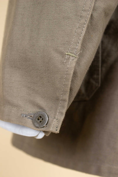 SWEDISH 1940S SINGLE BREASTED BEIGE ARMY JACKET BY ALGOTS. SIZE CA EU 54-56
