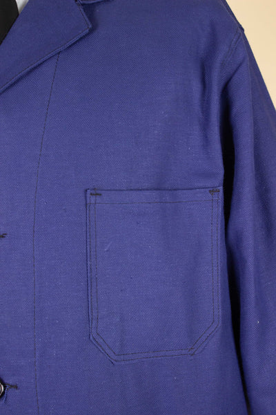 SWEDISH 1960S BLUE DEADSTOCK WORK COAT BY GEFA. SIZE CA EU 52
