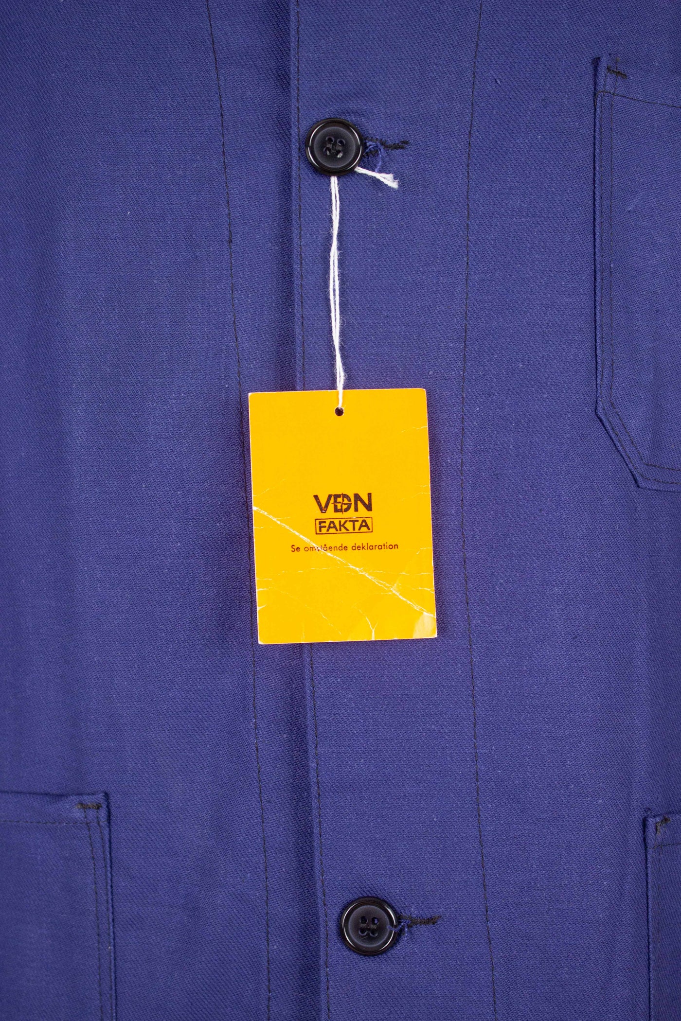 SWEDISH 1960S BLUE DEADSTOCK WORK COAT BY GEFA. SIZE CA EU 52