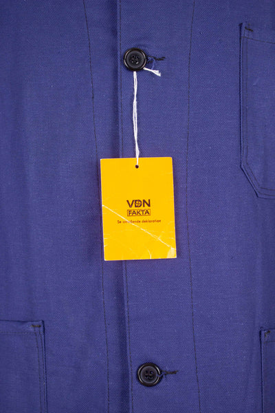 SWEDISH 1960S BLUE DEADSTOCK WORK COAT BY GEFA. SIZE CA EU 52