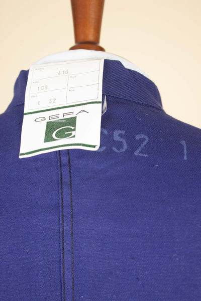 SWEDISH 1960S BLUE DEADSTOCK WORK COAT BY GEFA. SIZE CA EU 52