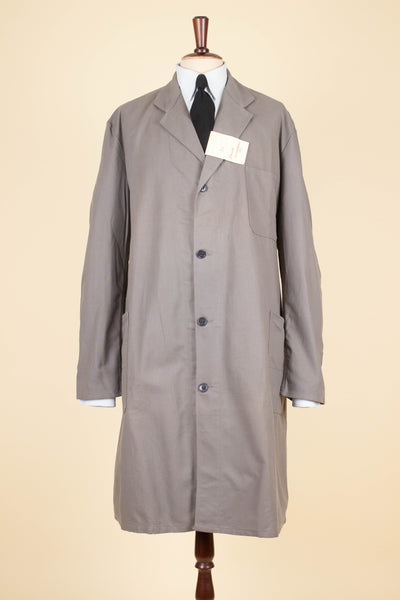 SWEDISH 1950S BEIGE DEADSTOCK WORK COAT. SIZE CA EU 56