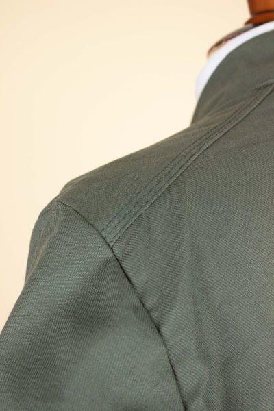 SWEDISH 1950S/1960S GREEN COTTON DEADSTOCK WORK COAT BY DALSTORPS YRKESKLÄDER. SIZE CA EU 50 LONG