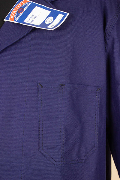 SWEDISH 1960S BLUE DEADSTOCK WORK JACKET BY KVALITET. SIZE CA EU 58