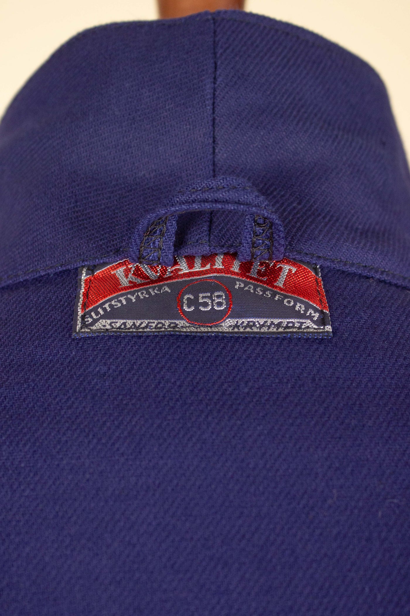 SWEDISH 1960S BLUE DEADSTOCK WORK JACKET BY KVALITET. SIZE CA EU 58