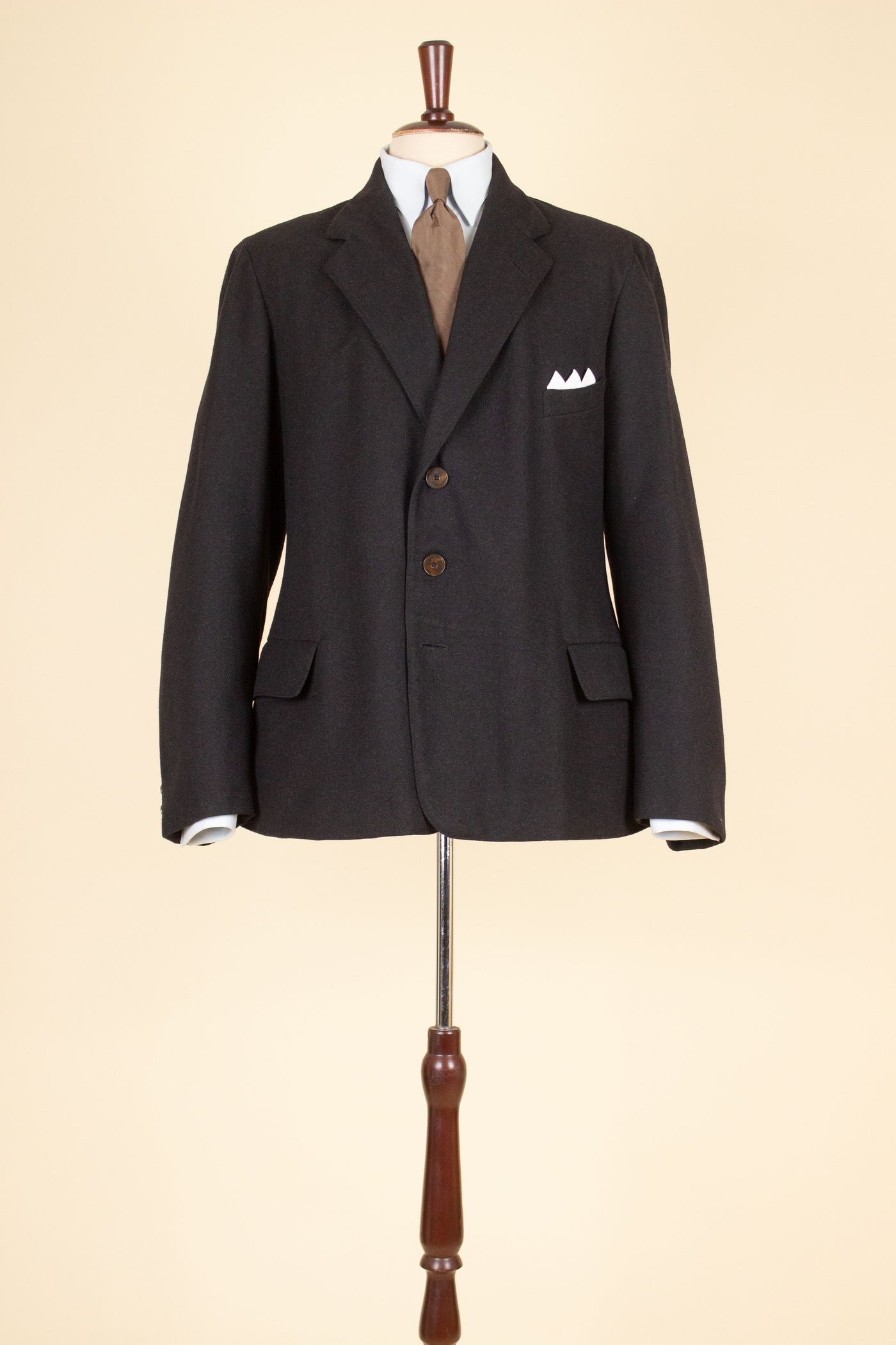 SWEDISH 1910S/1920S DARK BROWN/GREEN/PURPLE SINGLE BREASTED JACKET. SIZE CA EU 48