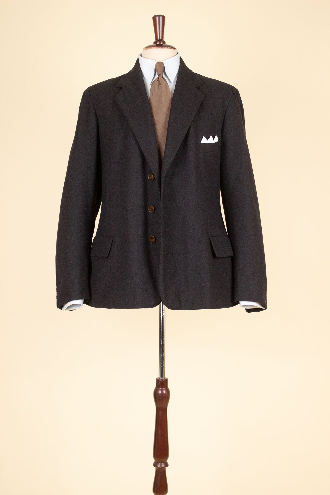 SWEDISH 1910S/1920S DARK BROWN/GREEN/PURPLE SINGLE BREASTED JACKET. SIZE CA EU 48