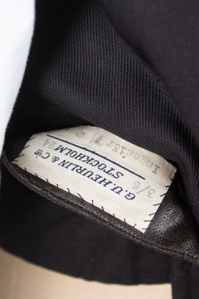 SWEDISH 1924 DARK BLUE BESPOKE JACKET AND WAISTCOAT. SIZE CA EU 44-46