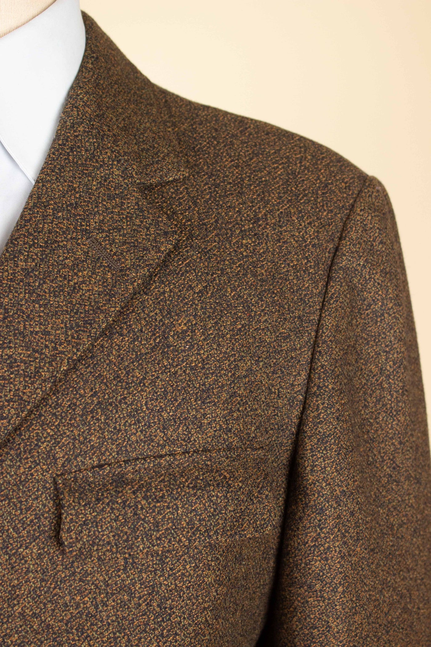 SWEDISH 1960S BROWN SINGLE BREASTED TWEED JACKET BY RAPPSON. SIZE CA EU 46-48