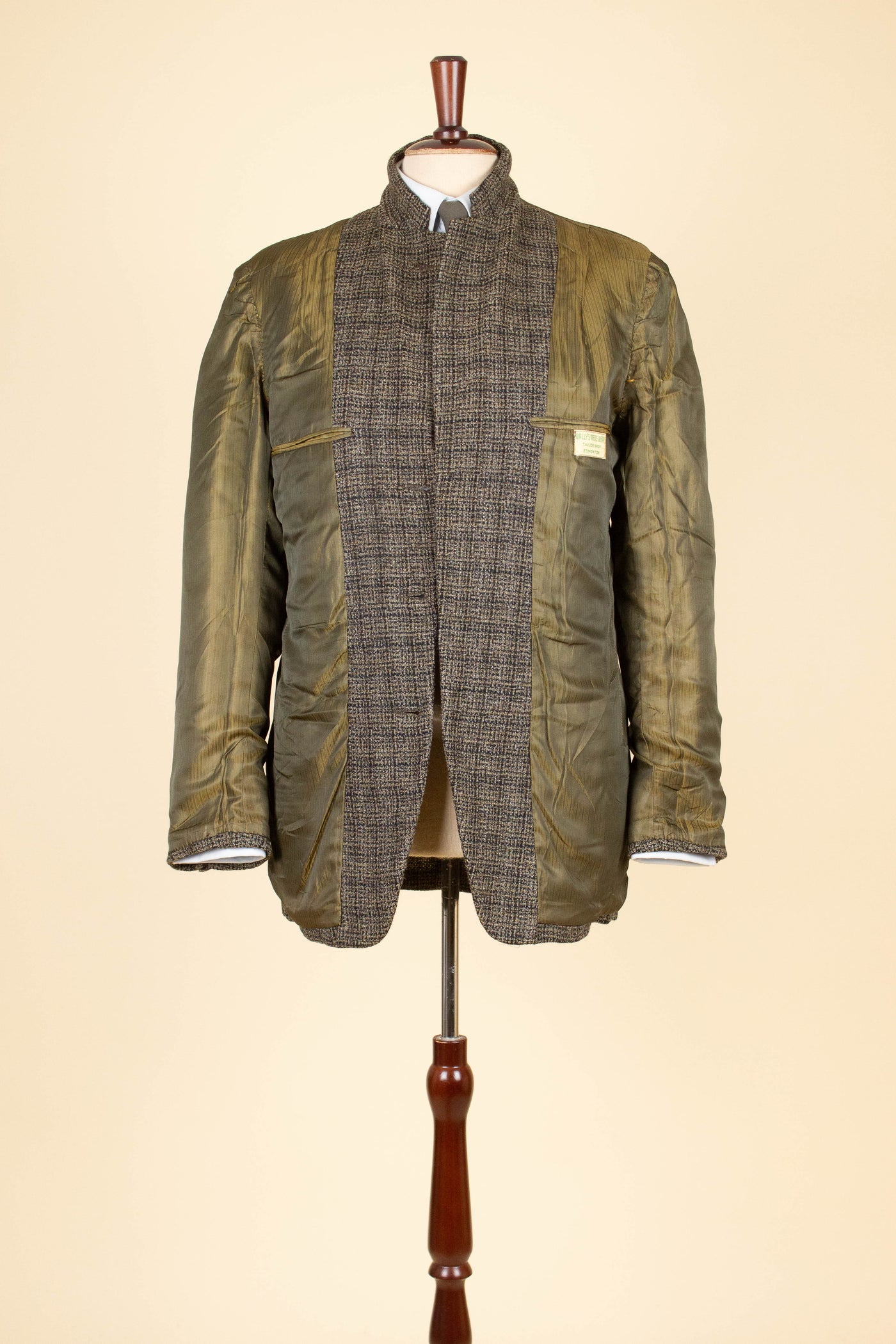 AMERICAN 1950S/1960S GREY CHECKERED SINGLE BREASTED PATCH POCKET TWEED JACKET. SIZE CA EU 48