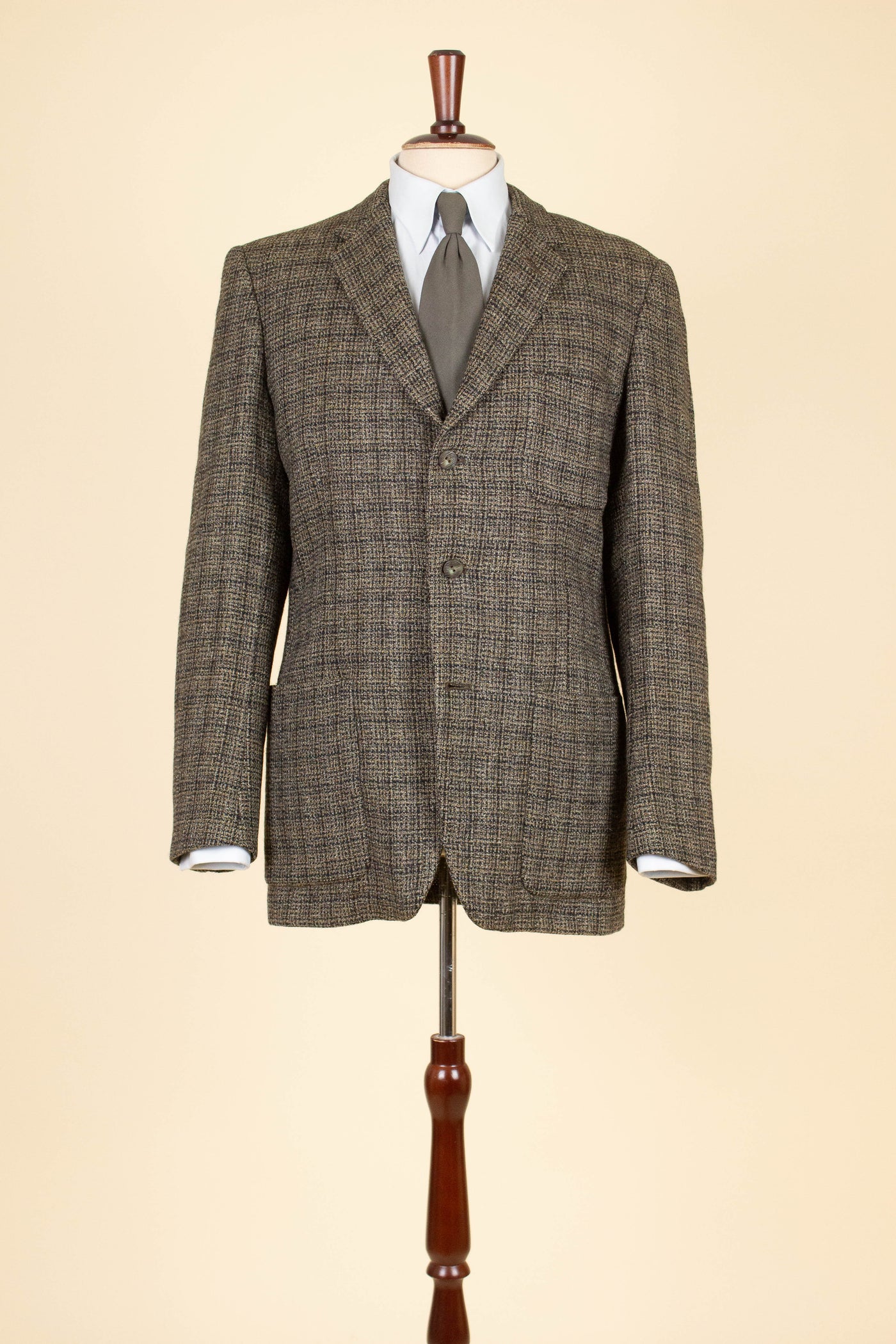 AMERICAN 1950S/1960S GREY CHECKERED SINGLE BREASTED PATCH POCKET TWEED JACKET. SIZE CA EU 48