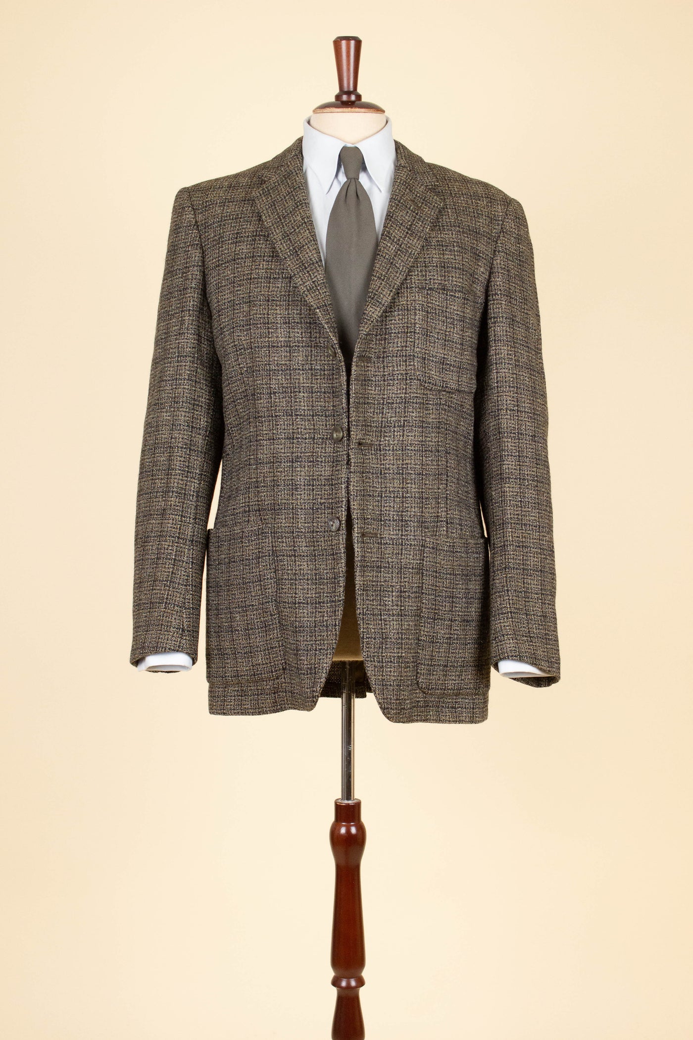 AMERICAN 1950S/1960S GREY CHECKERED SINGLE BREASTED PATCH POCKET TWEED JACKET. SIZE CA EU 48