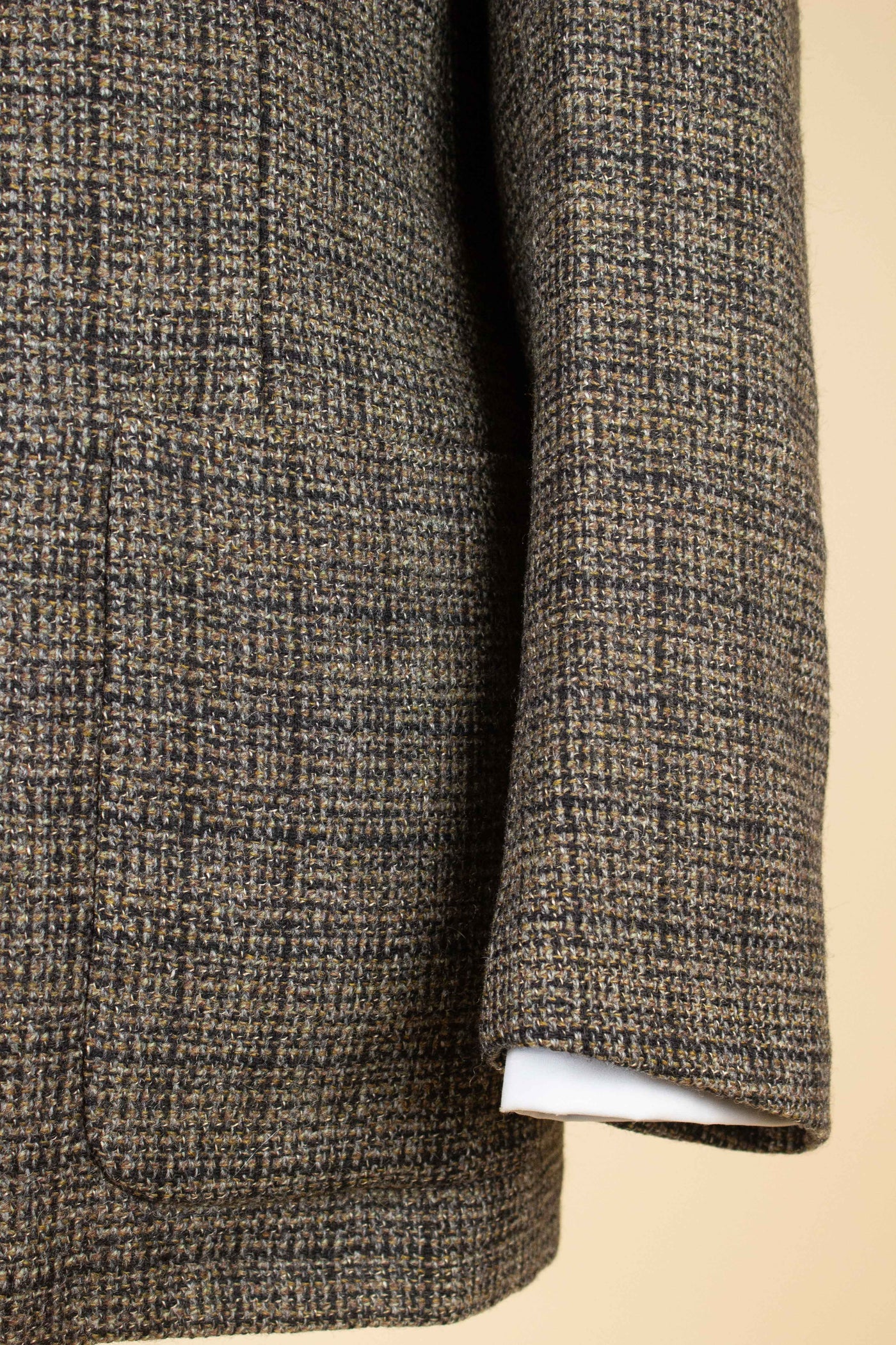 AMERICAN 1950S/1960S GREY CHECKERED SINGLE BREASTED PATCH POCKET TWEED JACKET. SIZE CA EU 48