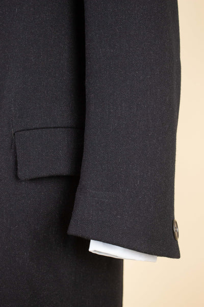 SWEDISH 1940S/1950S BLACK OVERCOAT WITH PERSIAN SHAWL COLLAR. SIZE CA EU 48