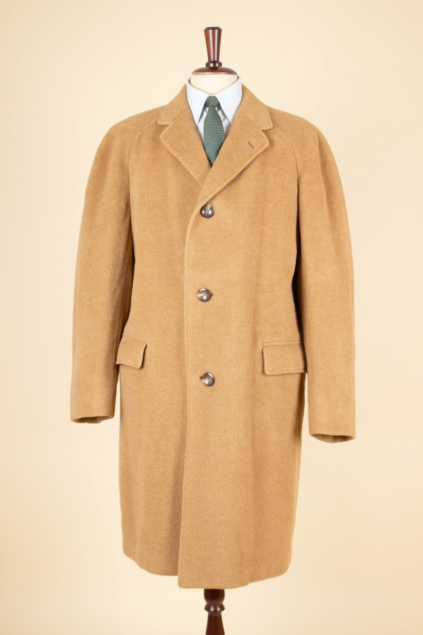 SWEDISH 1950S ALPACA RAGLAN OVERCOAT BY RAPPSON. SIZE CA EU 52