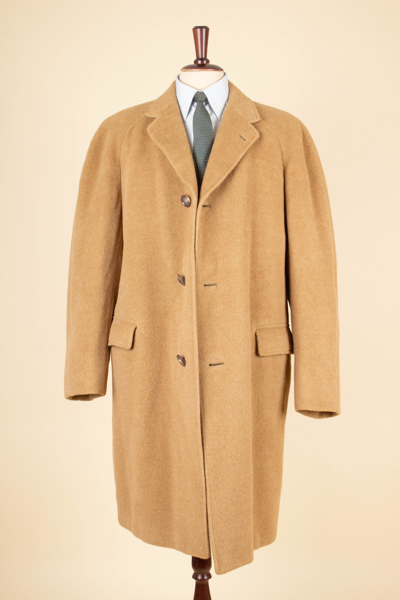 SWEDISH 1950S ALPACA RAGLAN OVERCOAT BY RAPPSON. SIZE CA EU 52