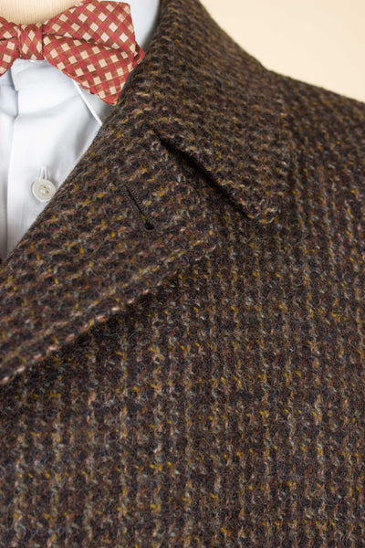 SWEDISH 1950S/1960S BROWN TWEED RAGLAN CHECKERED OVERCOAT BY TIGER. SIZE CA EU 48