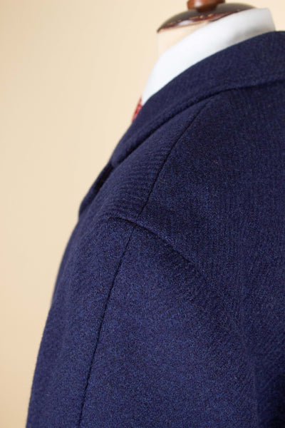 SWEDISH 1950S MIDNIGHT BLUE OVERCOAT BY DISTINGO. SIZE CA EU 50