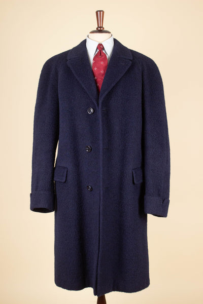 SWEDISH 1950S/1960S DARK BLUE RAGLAN ALPACA OVERCOAT BY DRESS. SIZE CA EU 50-52