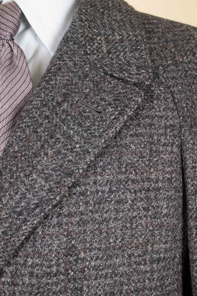 SWEDISH 1960S MID GREY SINGLE BREASTED TWEED RAGLAN OVERCOAT BY ELSON. SIZE CA EU 46-48