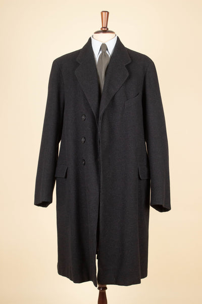 SWEDISH 1910S/1920S DARK GREY SINGLE BREASTED BESPOKE OVERCOAT. SIZE CA EU 46-48