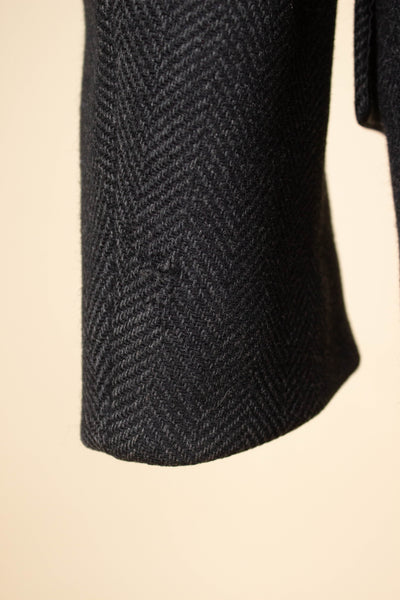 SWEDISH 1940S GREY HERRINGBONE DOUBLE BREASTED HEAVYWEIGHT COAT BY JUNEX. SIZE CA EU 48-50