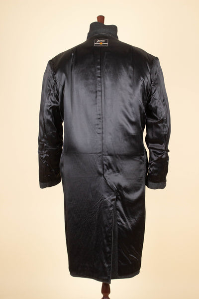 SWEDISH 1940S GREY HERRINGBONE DOUBLE BREASTED HEAVYWEIGHT COAT BY JUNEX. SIZE CA EU 48-50