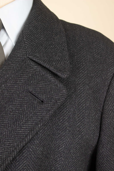SWEDISH 1940S GREY HERRINGBONE DOUBLE BREASTED HEAVYWEIGHT COAT BY JUNEX. SIZE CA EU 48-50