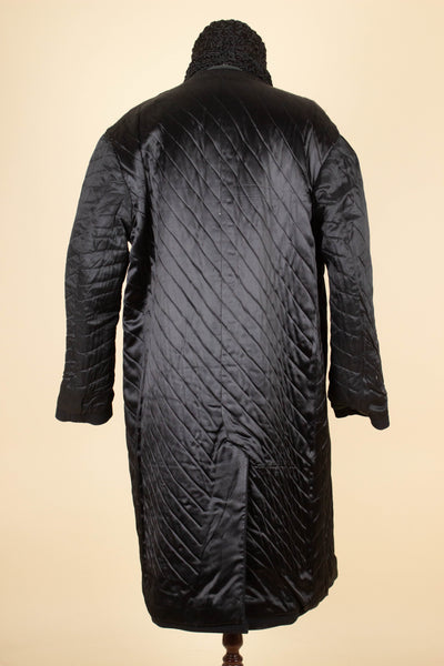 SWEDISH 1940S BLACK PERSIAN COLLAR DOUBLE BREASTED COAT. SIZE CA EU 52