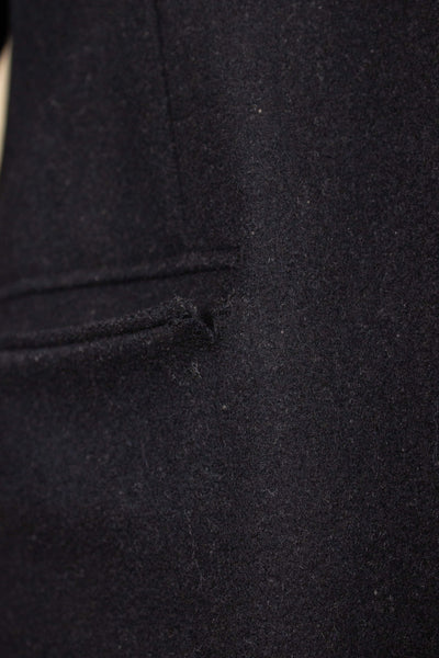 1940S SWEDISH BLACK SINGLE BREASTED OVERCOAT BY UNKNOWN MAKER. SIZE CA EU 52-54