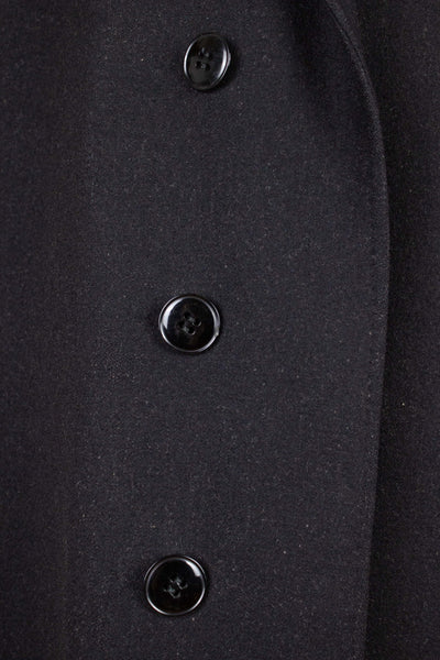 1940S SWEDISH BLACK SINGLE BREASTED OVERCOAT BY UNKNOWN MAKER. SIZE CA EU 52-54