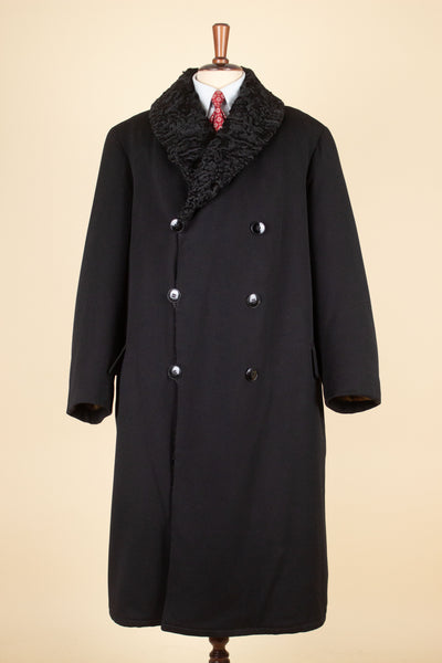 SWEDISH 1920S/1930 BLACK DOUBLE BREASTED OVERCOAT WITH FUR LINING BY PUB. SIZE CA EU 50