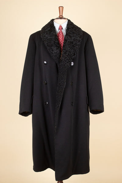 SWEDISH 1920S/1930 BLACK DOUBLE BREASTED OVERCOAT WITH FUR LINING BY PUB. SIZE CA EU 50