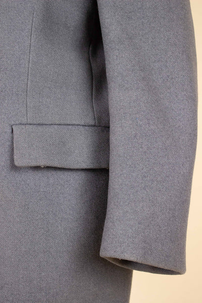 SWEDISH 1950S/1960S LIGHT GREY DOUBLE BREASTED COVERT COAT BY HOLLYWOOD. SIZE CA EU 46-48