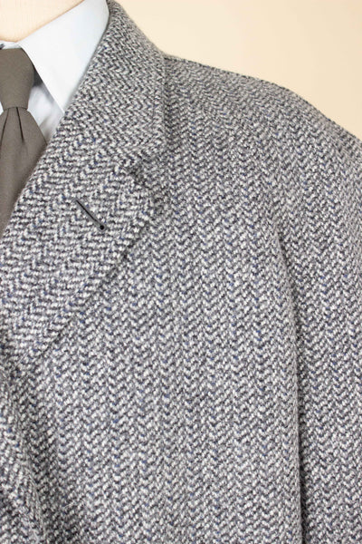 SWEDISH 1950S SINGLE BREASTED RAGLAN DEADSTOCK TWEED COAT BY RYWI. SIZE CA EU 50