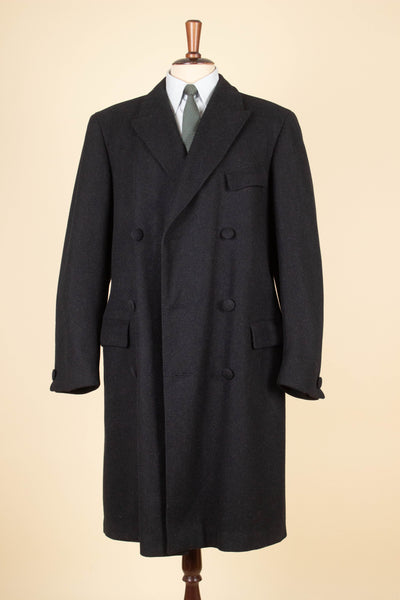 BRITISH 1960S DARK GREY DOUBLE BREASTED OVERCOAT WITH COVERED BUTTONS. SIZE CA EU 46