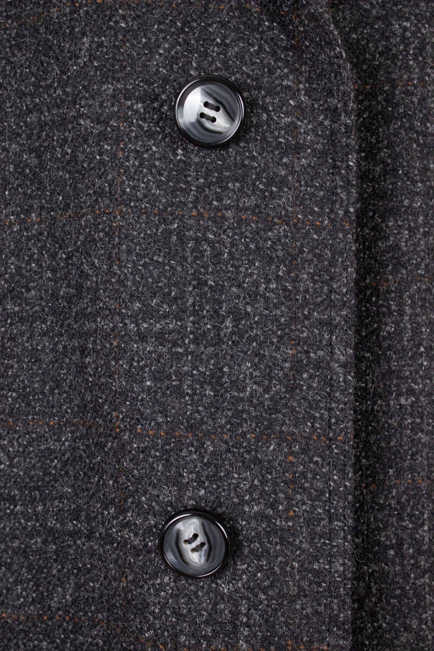 SWEDISH 1960S GREY CHECKERED DEADSTOCK RAGLAN OVERCOAT BY SIR. SIZE CA EU 48-50