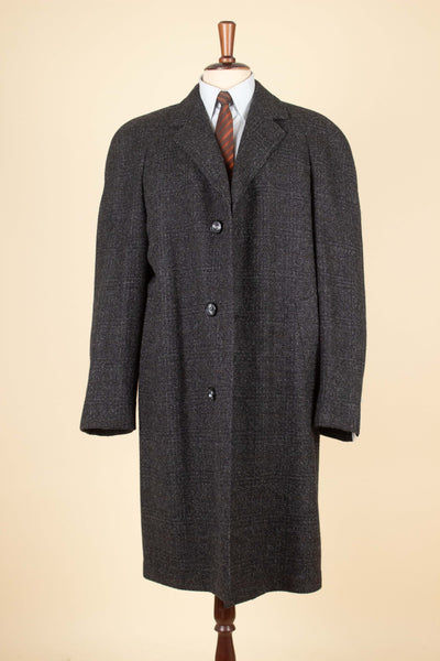 SWEDISH 1960S GREY CHECKERED DEADSTOCK RAGLAN OVERCOAT BY SIR. SIZE CA EU 48-50